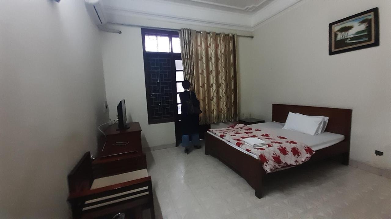 Oyo 681 Hoang Lan Guesthouse 河内 外观 照片