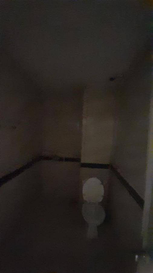 Oyo 681 Hoang Lan Guesthouse 河内 外观 照片